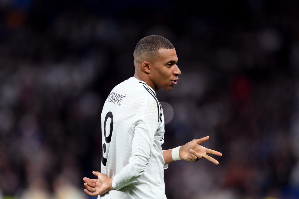 他以穩定的 他以穩定的